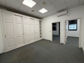 Oficina en alquiler en Palacio de Congresos - Urbadiez - Entrepuentes en Sevilla