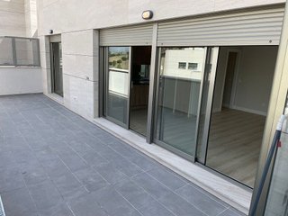 Ático en alquiler en Las Tablas en Madrid