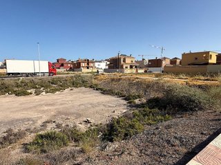 Terreno en venta en Las Salinas en Roquetas de Mar