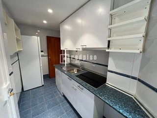Piso en alquiler en Almagro en Madrid