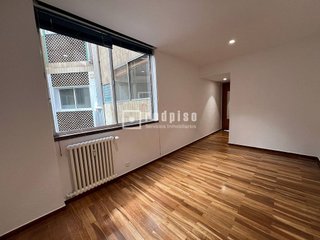 Piso en alquiler en Almagro en Madrid