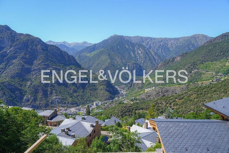 Land for sale in Sant Julià de Lòria · 10 of 20