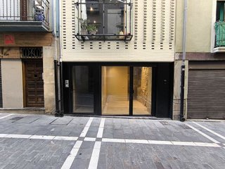 Local comercial en alquiler en Casco Antiguo en Pamplona