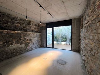 Local comercial en alquiler en Casco Antiguo en Pamplona
