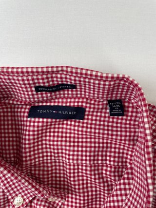 Camisa Tommy Hilfiger cuadros roja y blanca