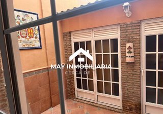 Chalet en alquiler en Coria del Río