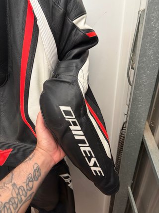 Mono Dainese Assen 2 1PC Talla 50