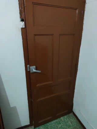 Puerta madera antigua