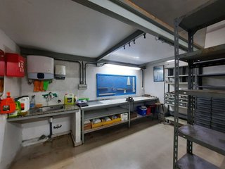 Local comercial en venta en El Coto en Gijón