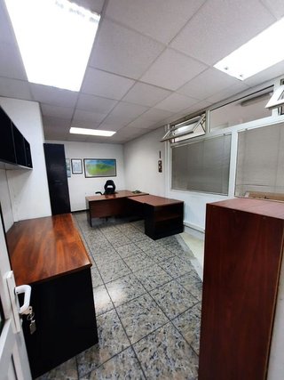 Local comercial en venta en El Coto en Gijón
