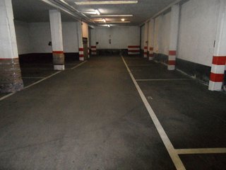 Garaje en alquiler en El Llano en Gijón
