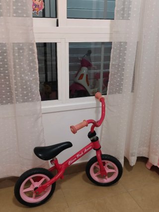 Bicicleta infantil rosa Chicco