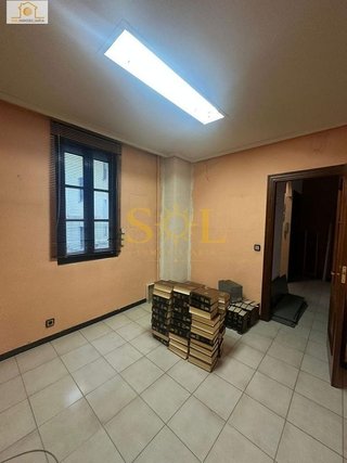 Oficina en venta en Centro Ciudad en León