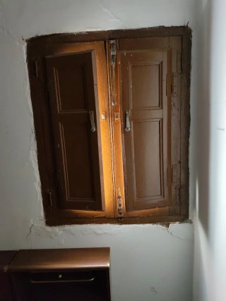 Ventana antigua madera