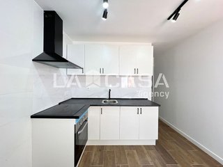 Local comercial en venta en La Salut - Lloreda en Badalona