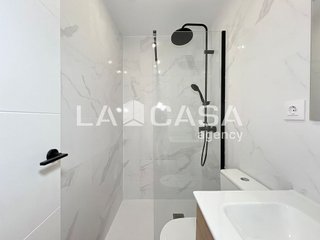 Local comercial en venta en La Salut - Lloreda en Badalona