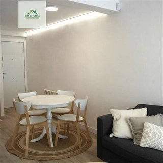Piso en alquiler en Santo Domingo y San Martín  en Huesca