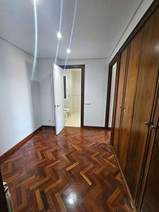 Piso en alquiler en Costillares en Madrid
