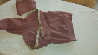 Conjunto chándal rosa con logo