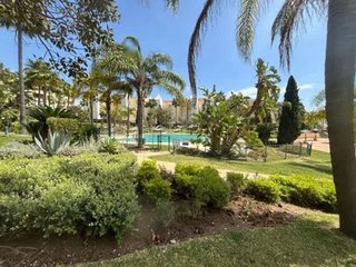 Piso en alquiler en Los Monteros - Bahía de Marbella en Marbella