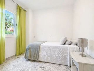 Piso en alquiler en Los Monteros - Bahía de Marbella en Marbella