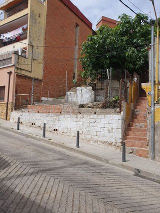 Terreno en venta en Singuerlín - Can Franquesa - Les Oliveres en Santa Coloma de Gramanet