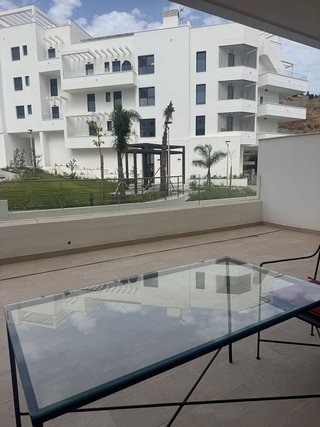 Piso en alquiler en El Mayorazgo - El Limonar en Málaga