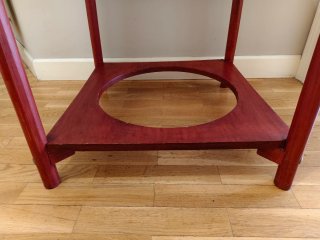 Mesa madera de pino con tablero de ajedrez pintado