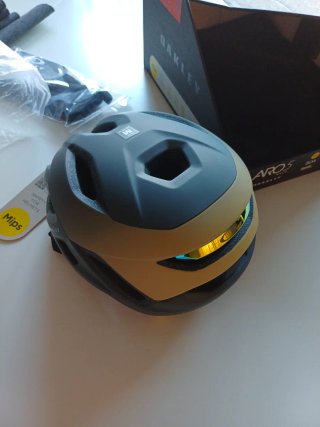 Casco Oakley Aro5 Race M