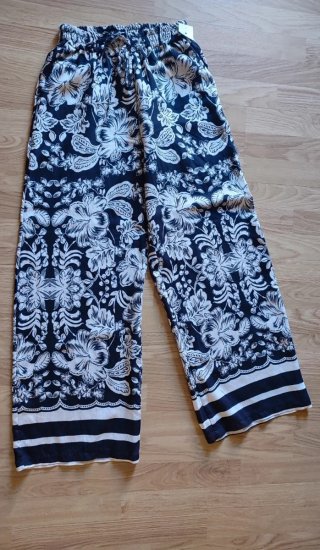 Conjunto Top y Pantalón Estampado Floral