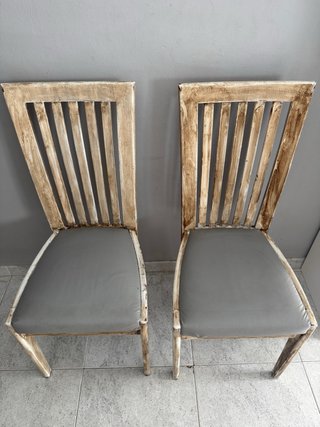 Mesa de comedor de madera y 6 sillas