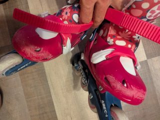 Patines en línea infantiles rosas y azules
