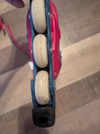 Patines en línea infantiles rosas y azules