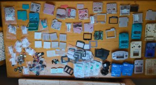 Gran lote repuestos Game Boy, Color, Advance etc..