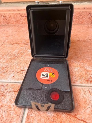 Cámara Kodak Six-20 Brownie C