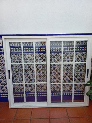 Ventana corredera aluminio blanco