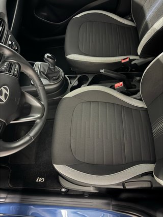 Hyundai i10 2025