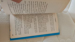 Lote 6 libros narrativa española