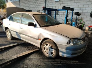 8966105450 centralita motor toyota avensis 538890