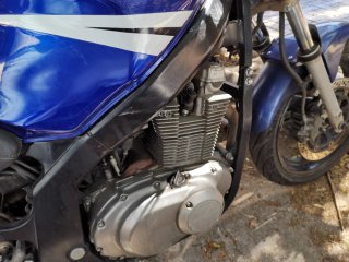 Suzuki GS500 Naked Azul
