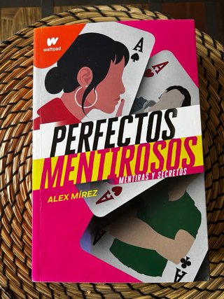 Mentiras y secretos / Lies and Secrets