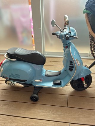 Moto Vespa Niños Rosa y azul