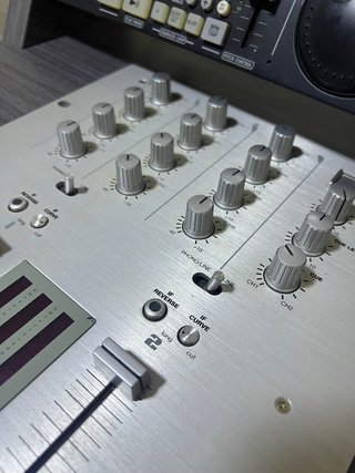 Mesa de mezclas Reloop RMX-20