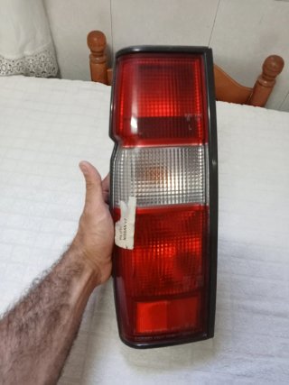Piloto Trasero Nissan vanette (ENVIO ECONÓMICO)