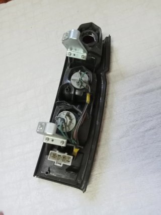 Piloto Trasero Nissan vanette (ENVIO ECONÓMICO)