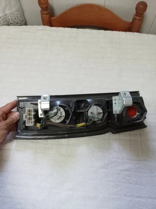 Piloto Trasero Nissan vanette (ENVIO ECONÓMICO)