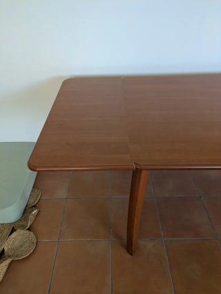Mesa extensible de madera