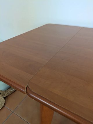 Mesa extensible de madera