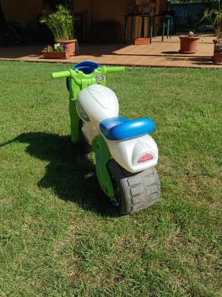 Moto correpasillos Buzz Lightyear