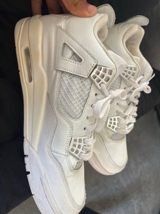 Jordan 4 Plata y Blanco